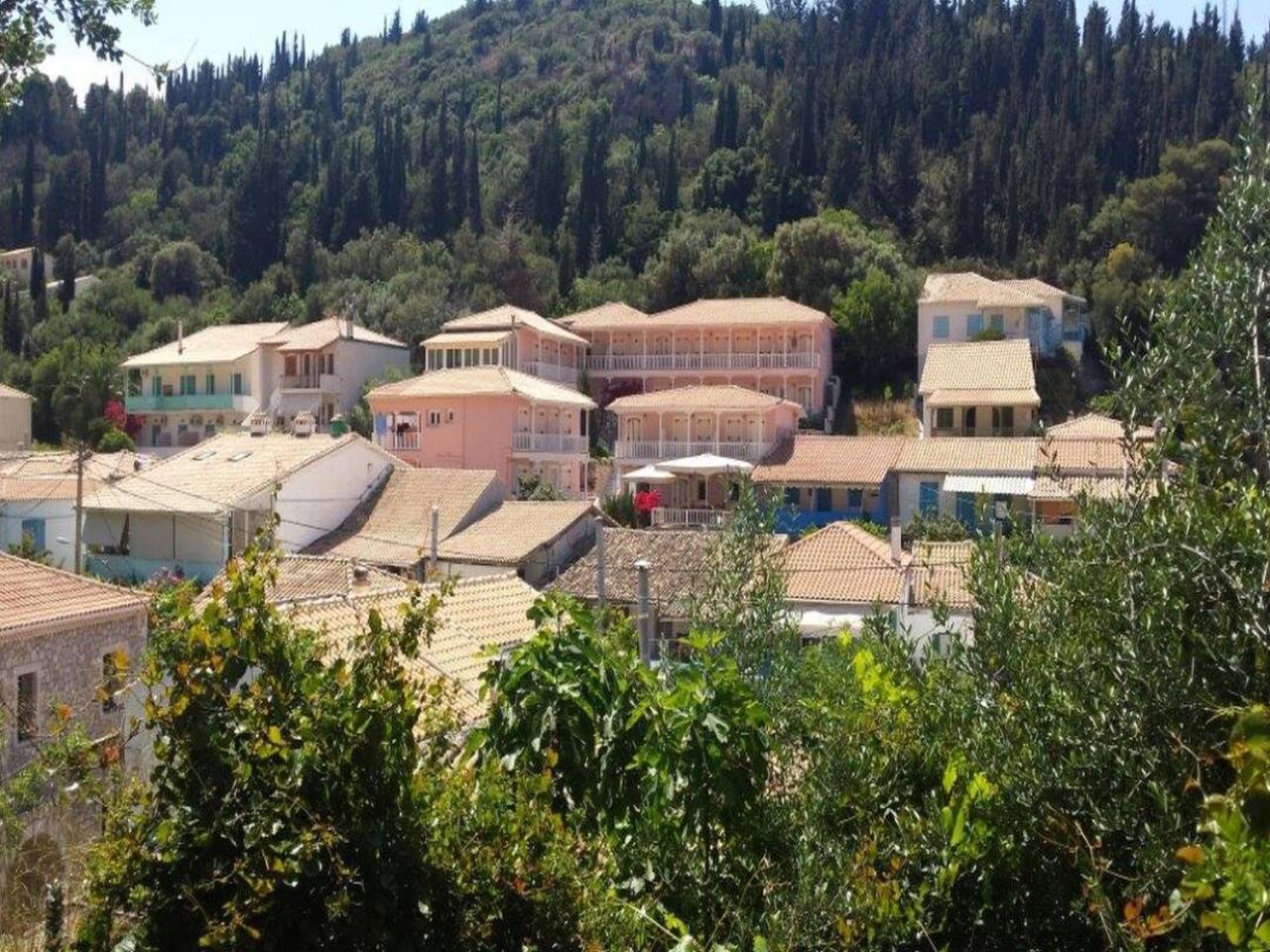 Ionis Hotel Ayios Nikitas Ngoại thất bức ảnh